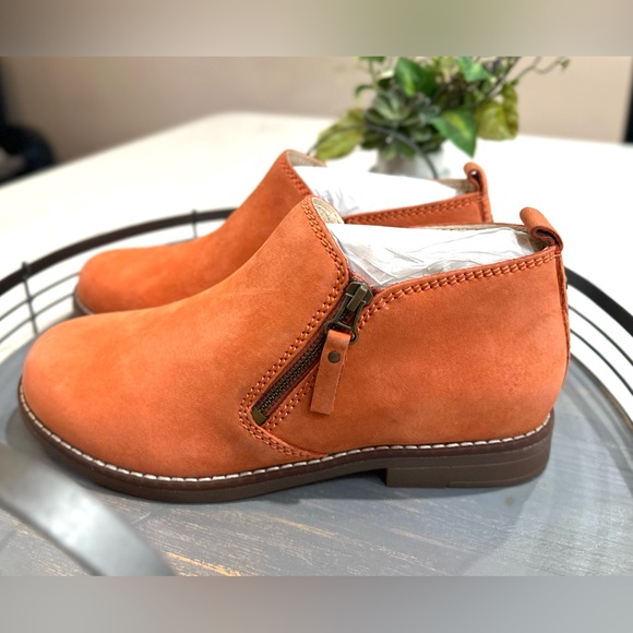 Hush Puppies Women's Mazin Cayto Ankle Boot- Orange - Picture 5 of 7